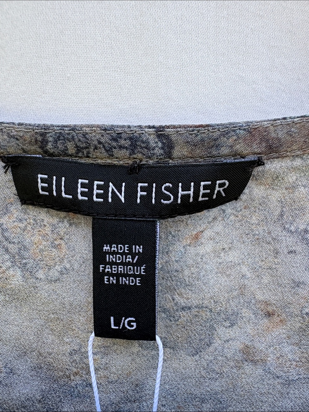 Eileen Fisher Gray Icelandic Printed Tank Top - Picture 2 of 14